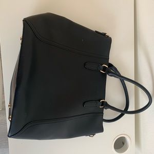 Black and gold shoulder bag